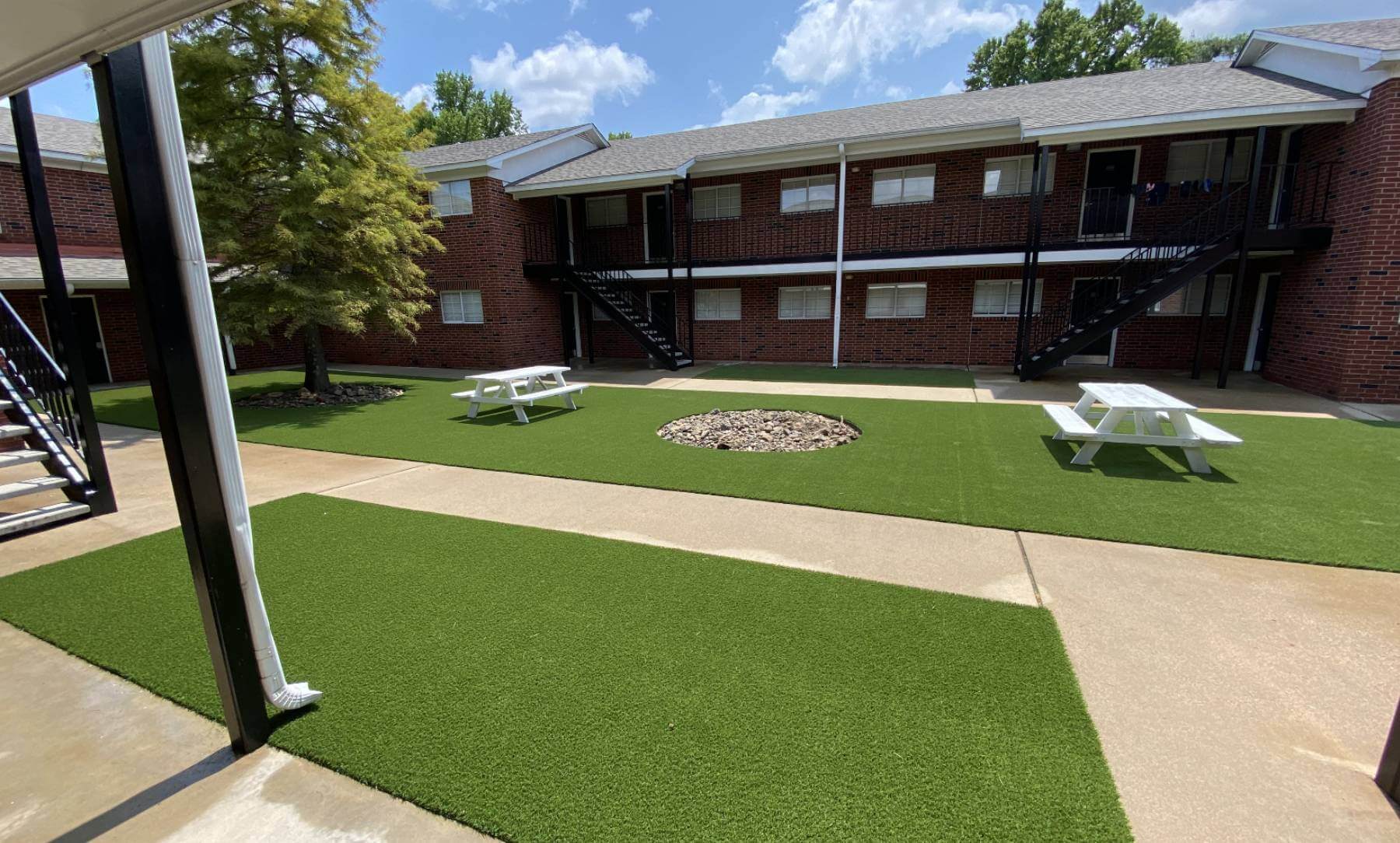 East Texas Baptist University Common artificial grass area