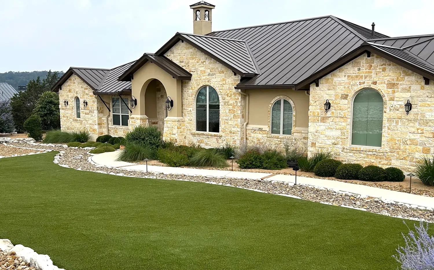 SYNLawn artificial grass front yard