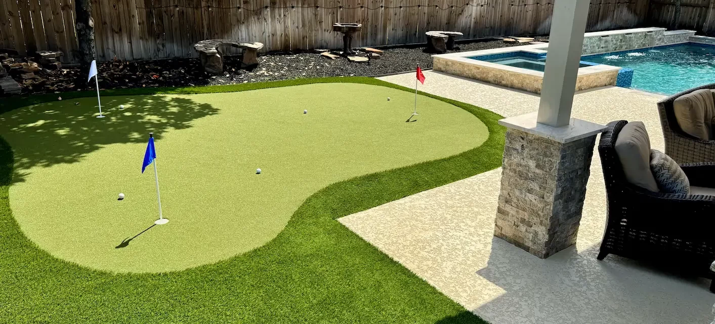 residential backyard putting green