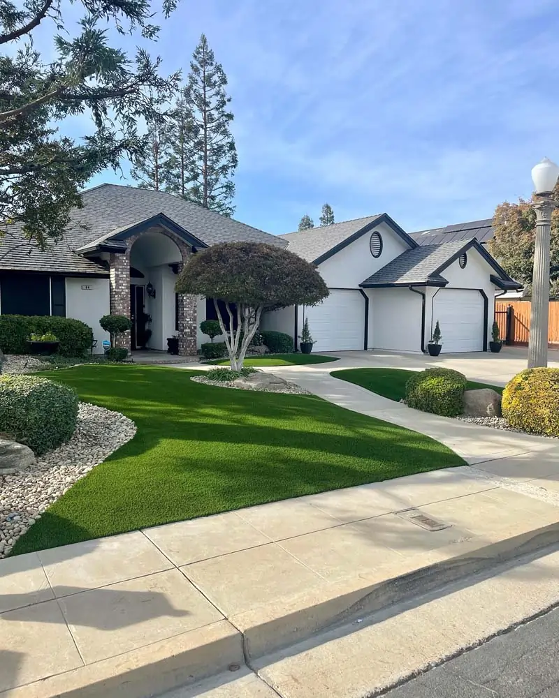 residential frontyard artificial g