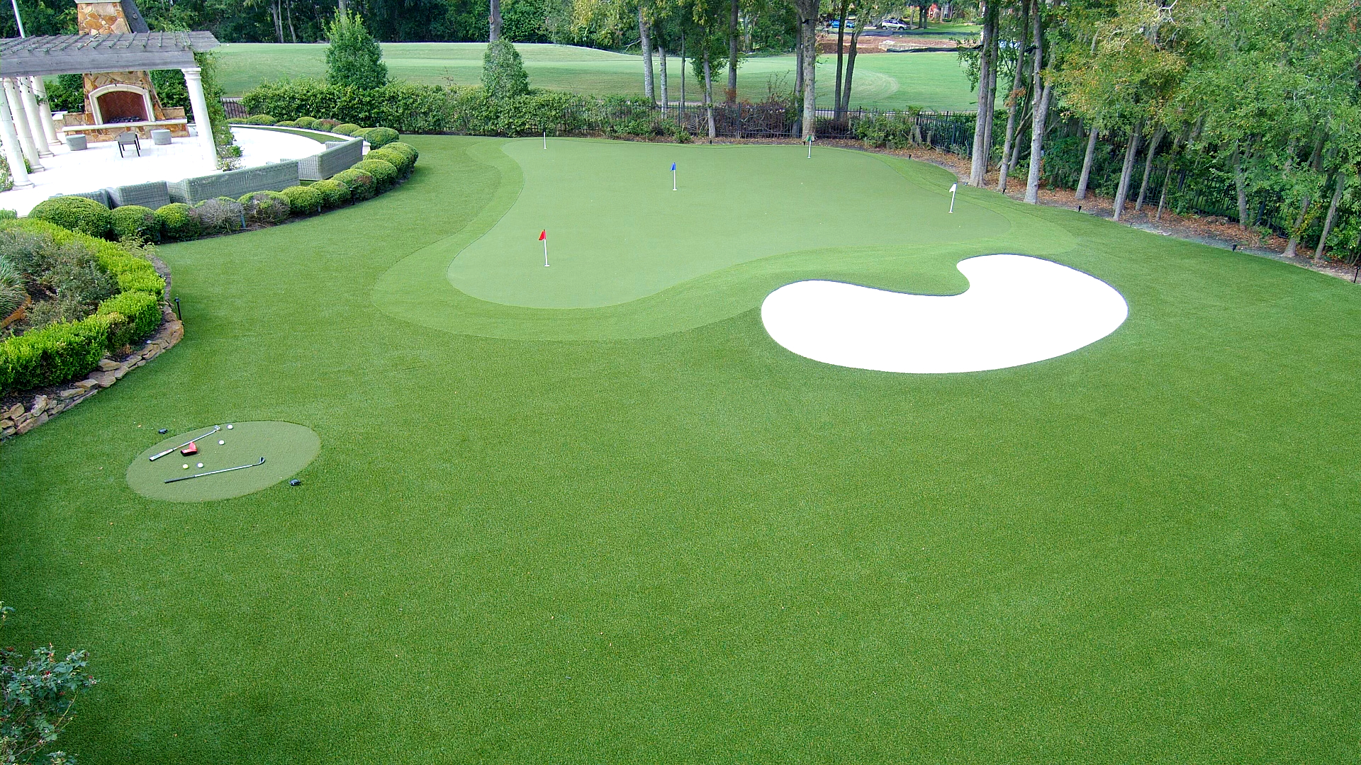 SYNLawn putting green and artificial lawn SYNLawn Houston putting green and artificial lawn